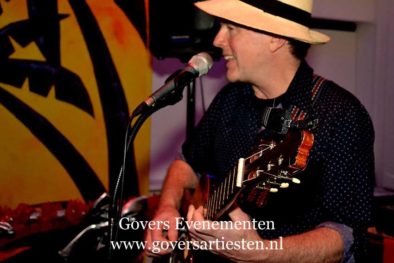 Tamicosie, Antilliaanse muziek Govers Evenementen, Tamicosie, Swingende Salsa, Merengue, Mexicaans, Antilliaans, Calypso y mucho más!, muzikanten, muziek, muziekduo, muzikanten boeken