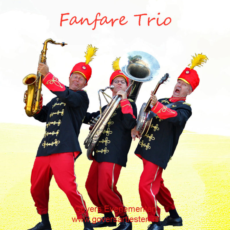 Fanfare, trio muziek, muzikanten, looporkest, straatmuziek, themafeest, looporkesten, van de Fanfare, vrolijke muziek, trompet, Govers Evenementen,